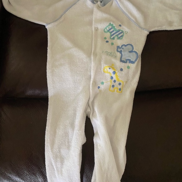 Vintage Fisher Price 12mo Cozy White Blue Horse Elephant Kids One Piece Onesie - Picture 2 of 14